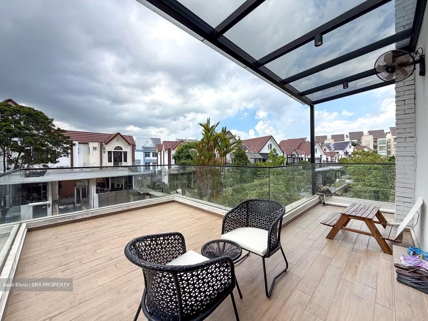 Parry Park (D19), Terrace #574192851